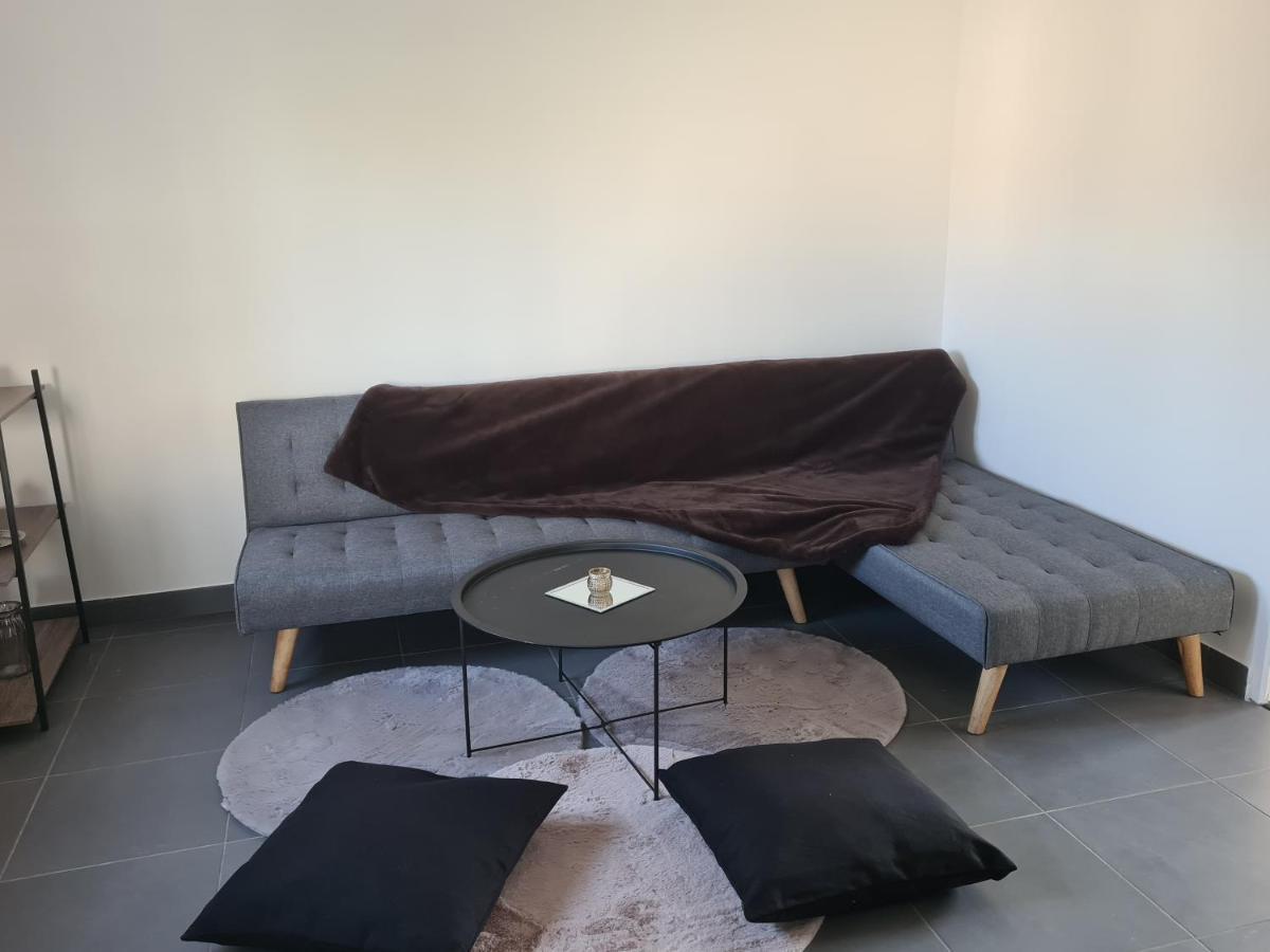 Jolie F1 Neuf Et Fonctionnel Apartamento Argenteuil Exterior foto